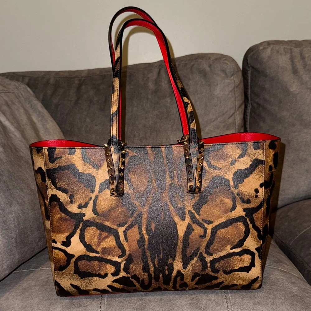 New Christian Louboutin small cabata tote - Picture 2 of 7